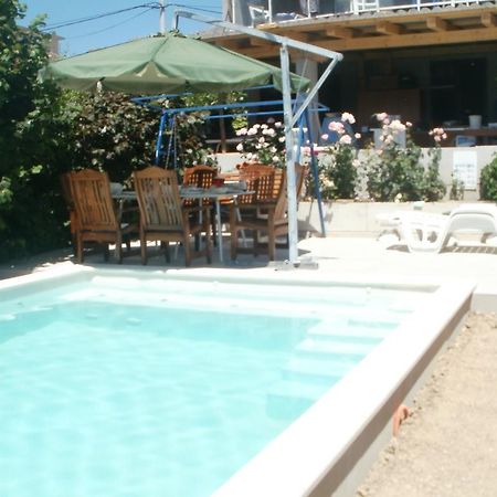 פודסטראנה Beach Apartments Toni מראה חיצוני תמונה