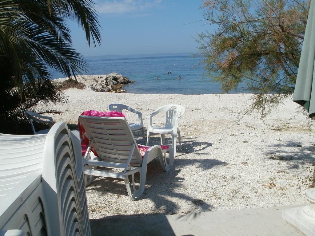 פודסטראנה Beach Apartments Toni חדר תמונה
